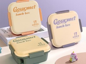 Lunchera cuadrada con cuchara-tenedor